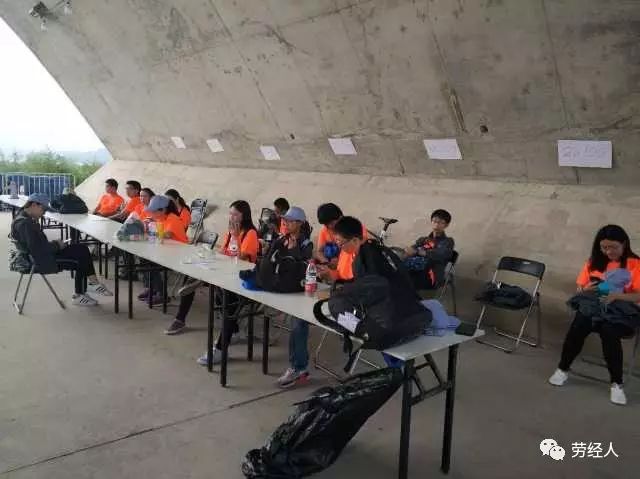 制服做爱