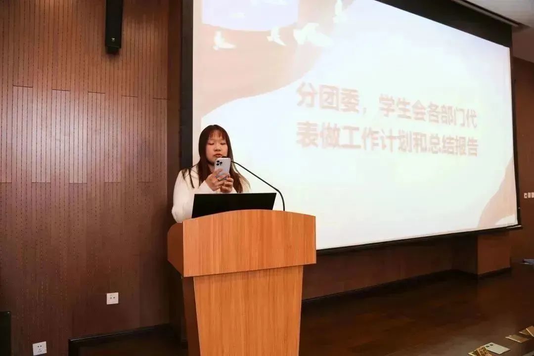 制服做爱