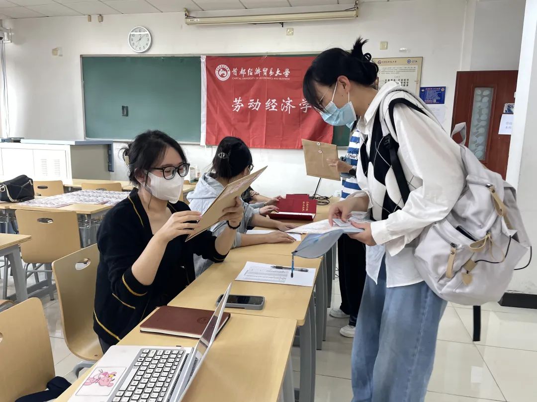 制服做爱