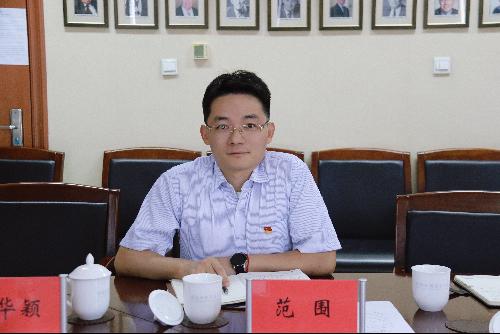 制服做爱