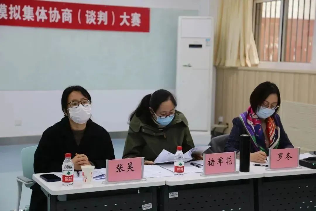 制服做爱