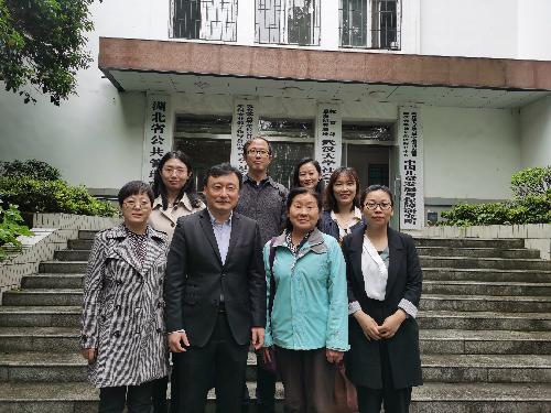制服做爱