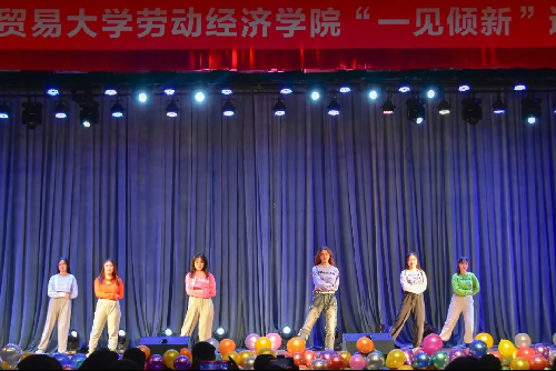 制服做爱