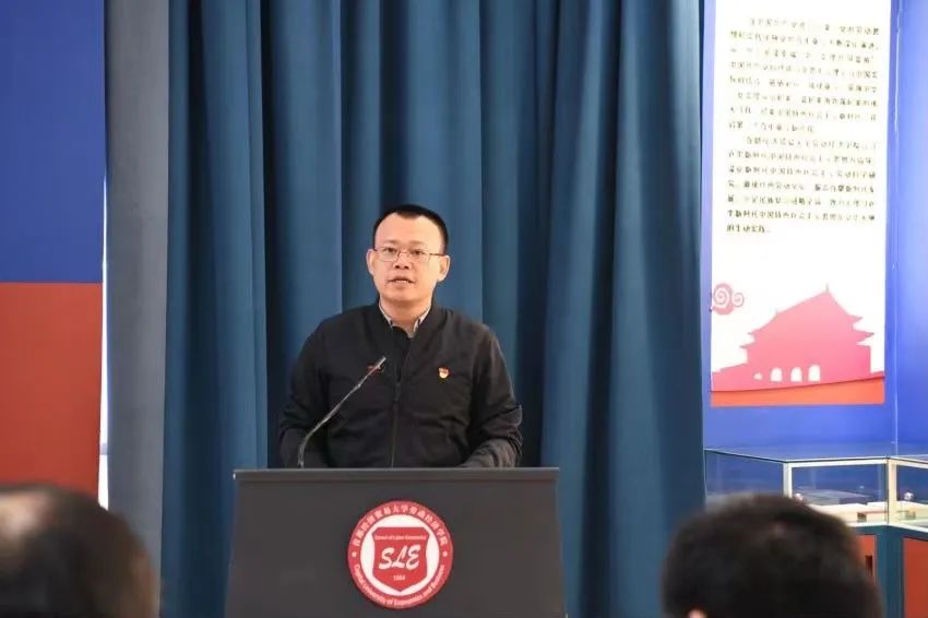 制服做爱
