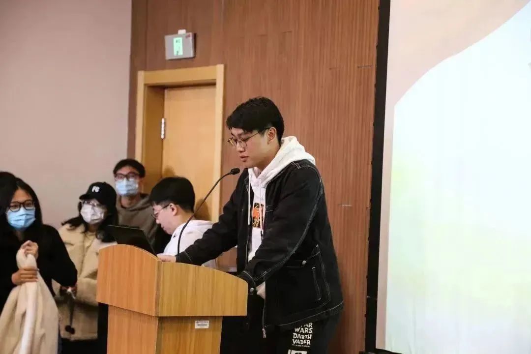 制服做爱