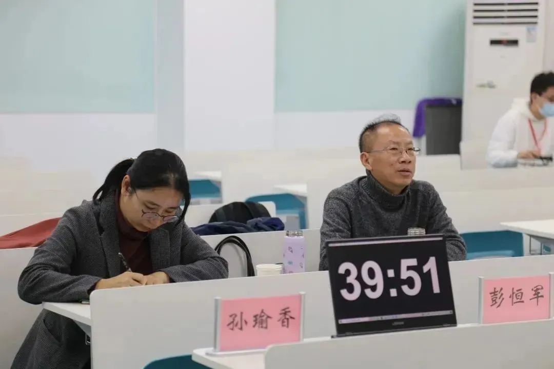 制服做爱