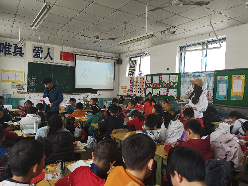 制服做爱