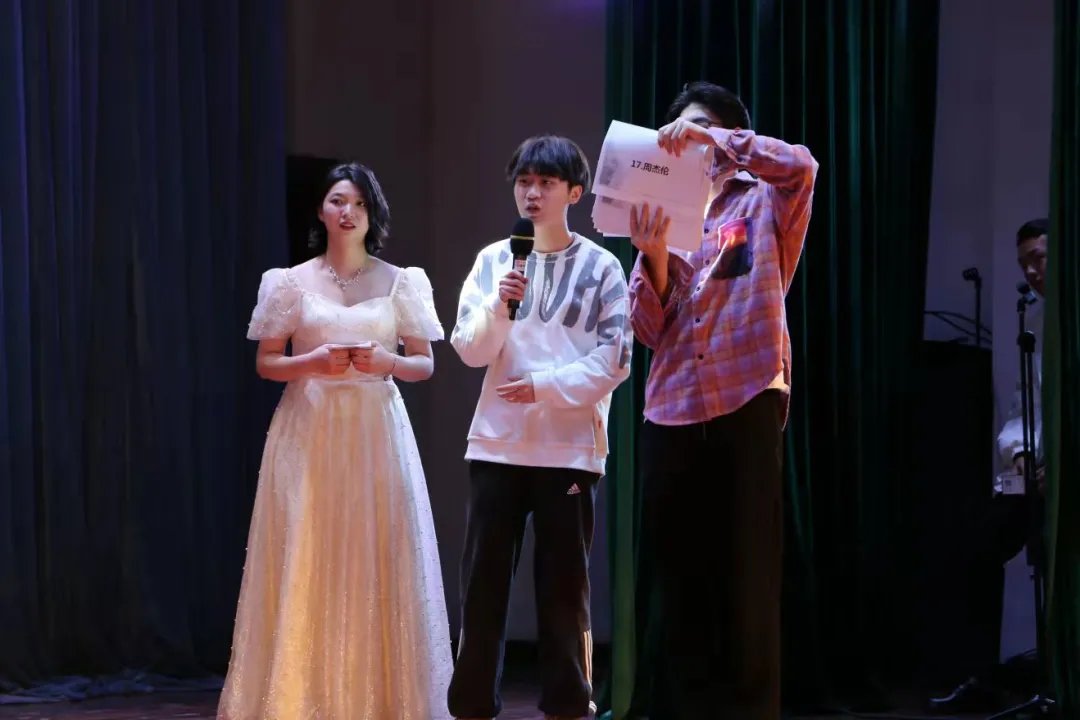 制服做爱