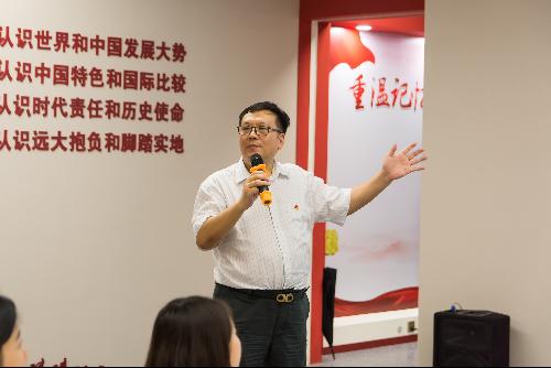 制服做爱