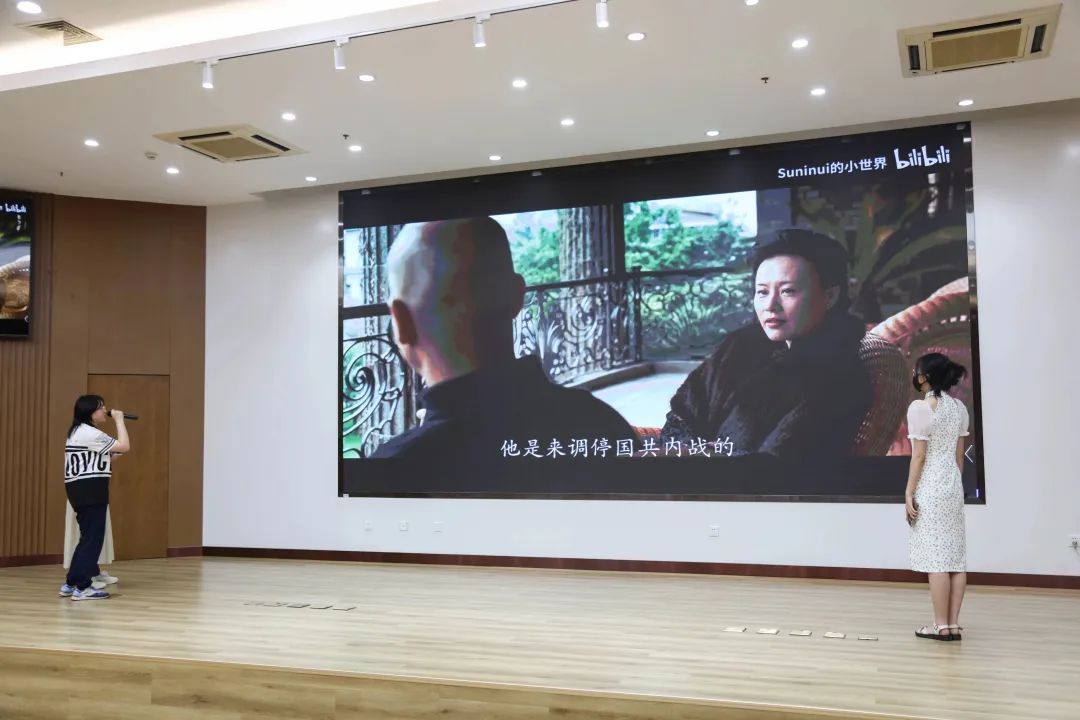 制服做爱