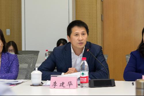制服做爱