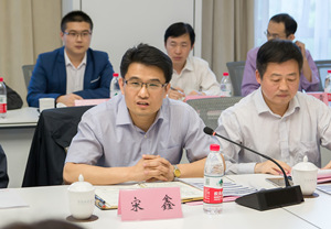 制服做爱