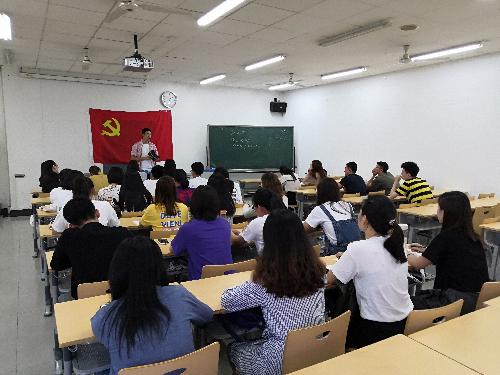 制服做爱