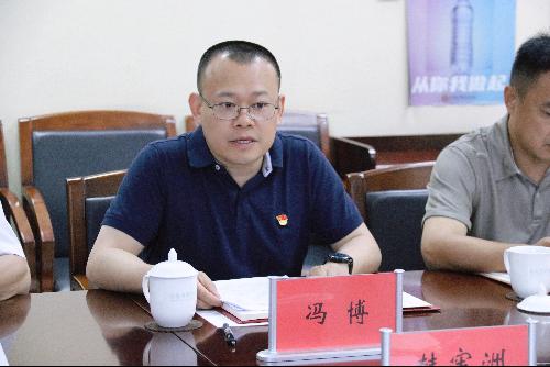 制服做爱