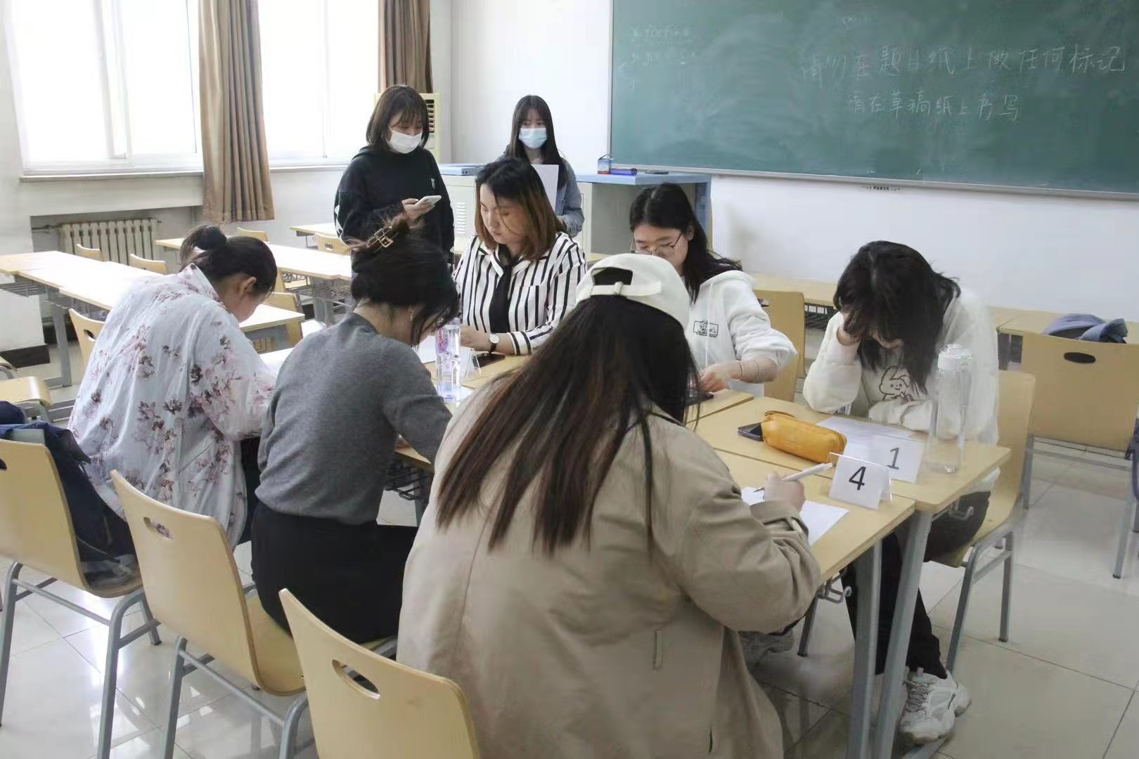制服做爱