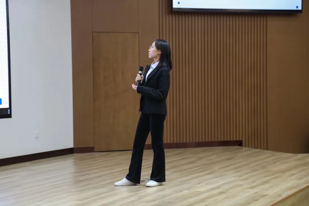 制服做爱