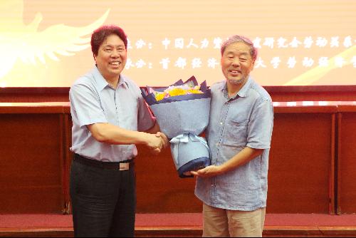 制服做爱