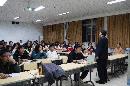 制服做爱