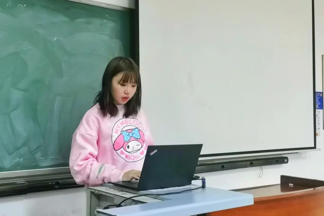 制服做爱