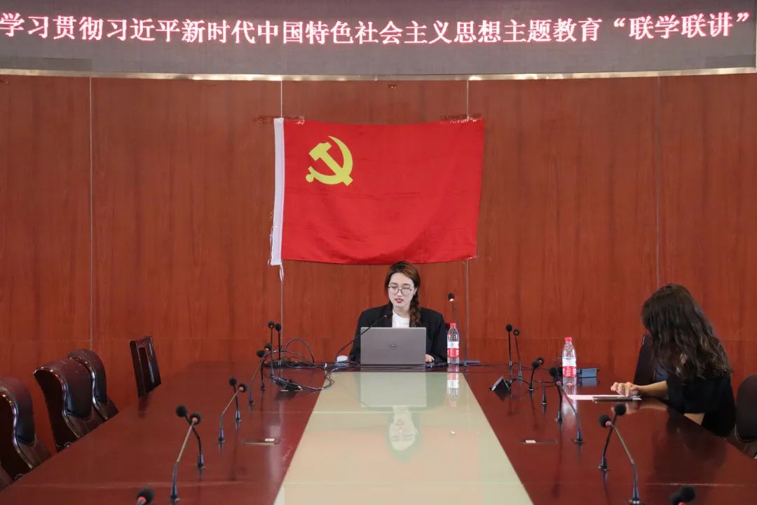 制服做爱