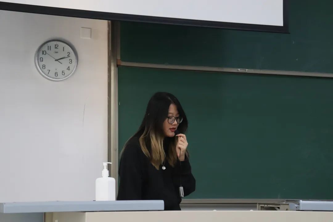 制服做爱