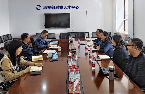 制服做爱