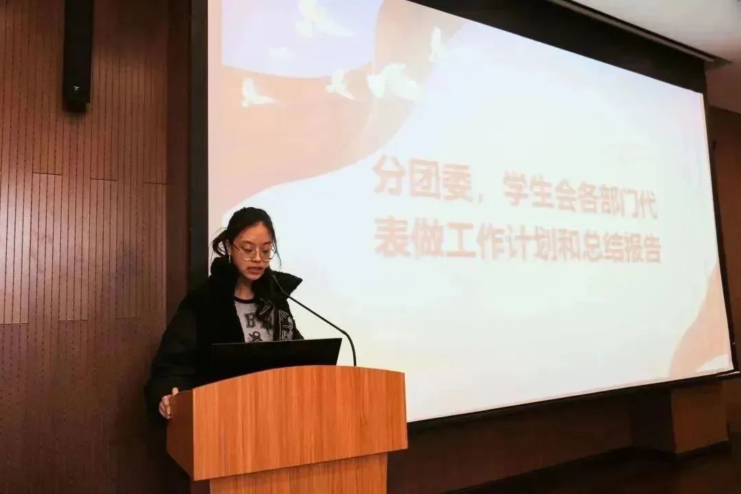 制服做爱