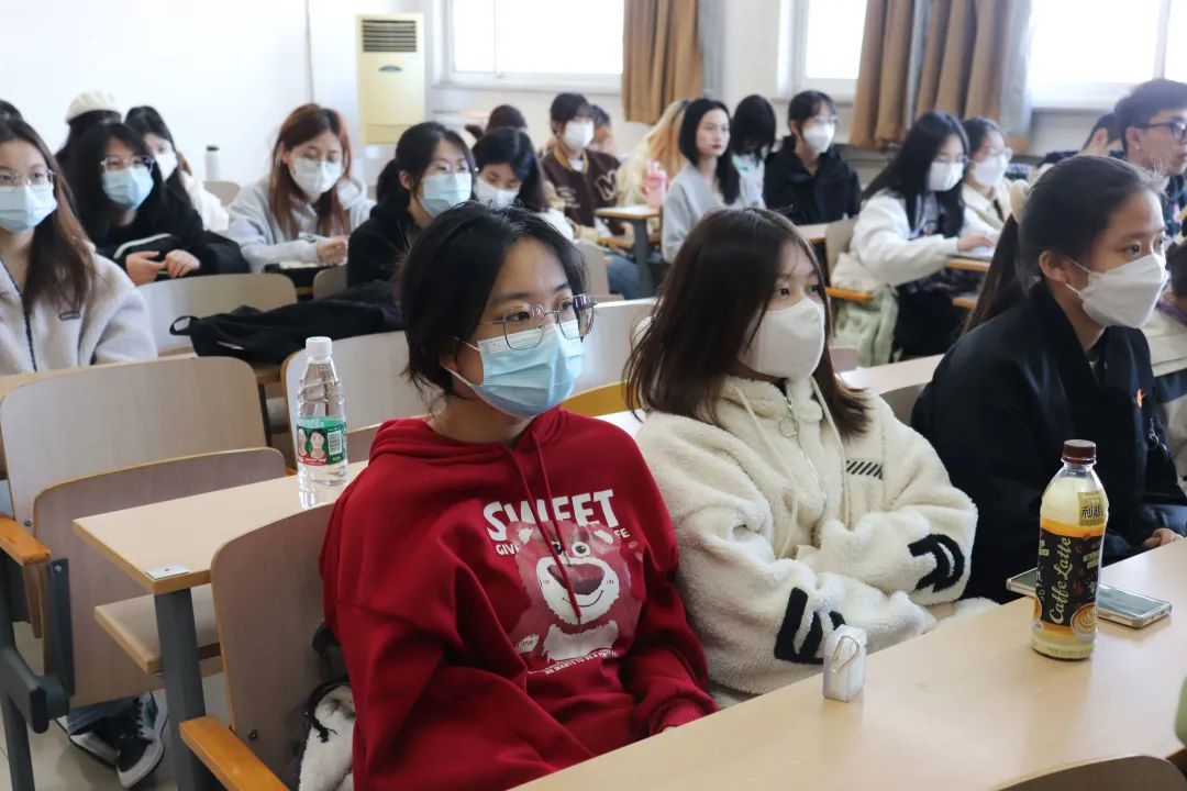 制服做爱