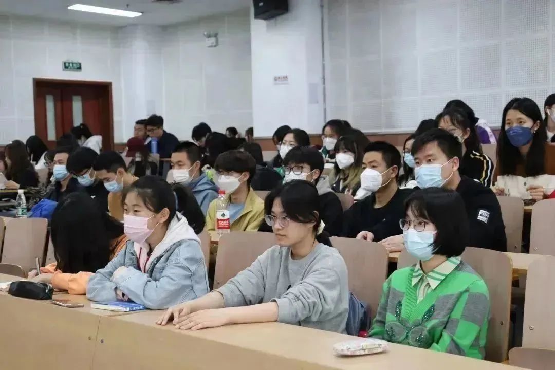 制服做爱