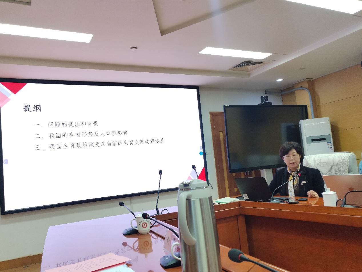 制服做爱