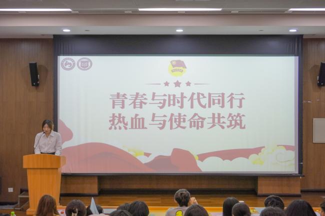制服做爱