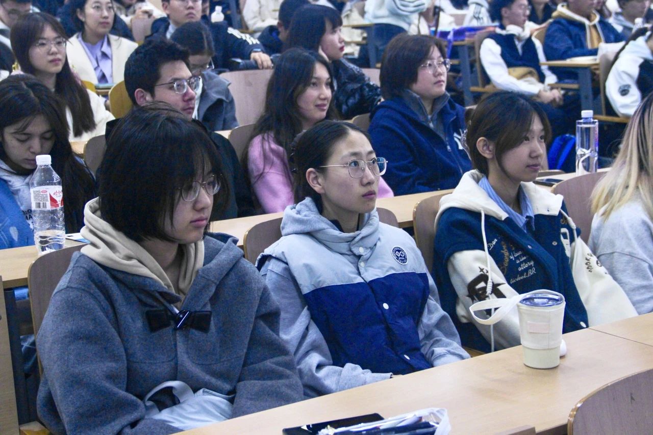 制服做爱