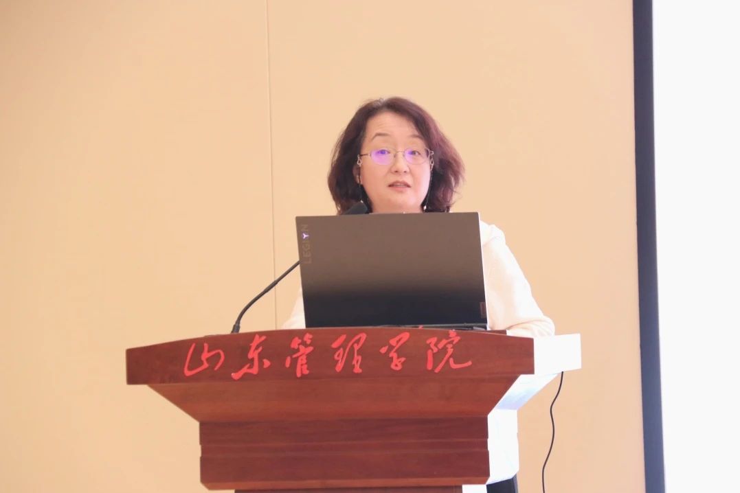 制服做爱
