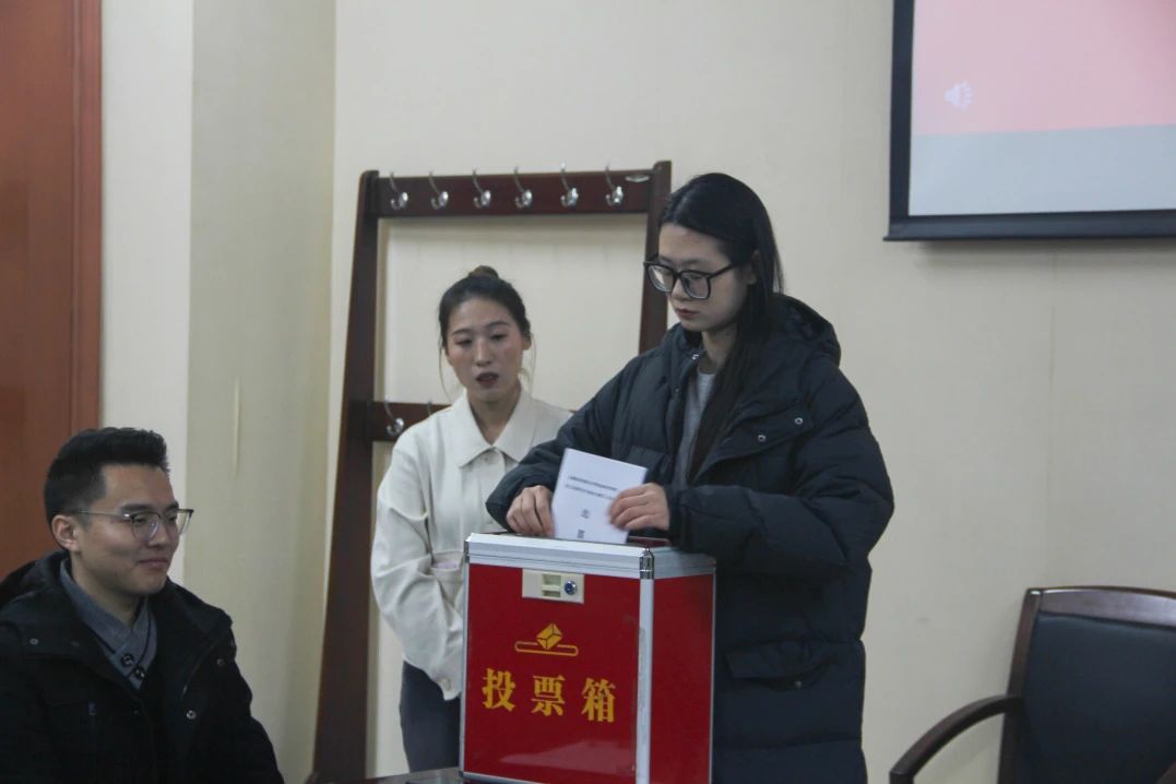 制服做爱