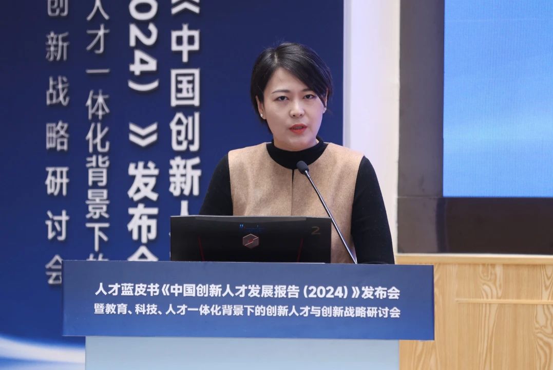制服做爱