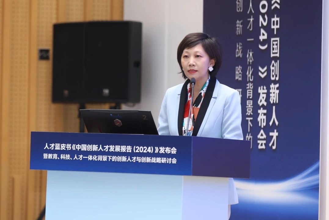 制服做爱