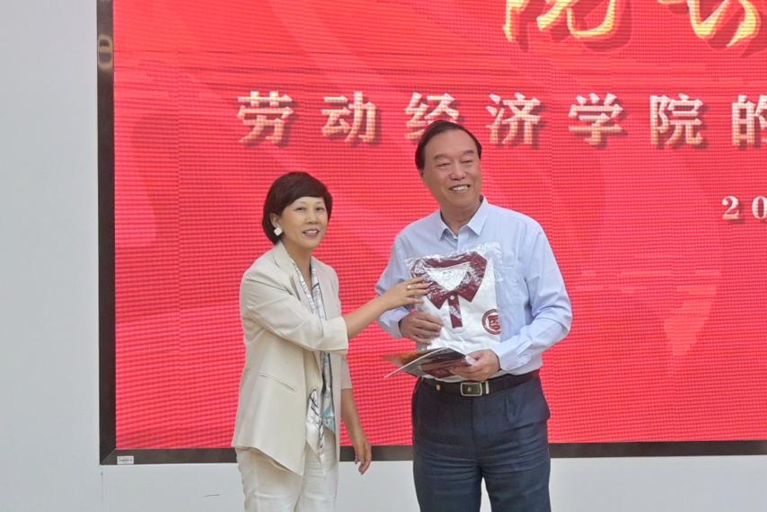 制服做爱